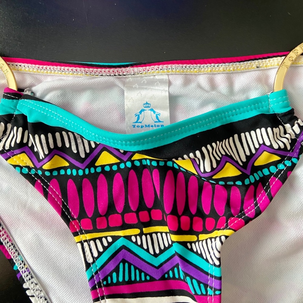 Aztec Print Bikini - Picture 5 of 6